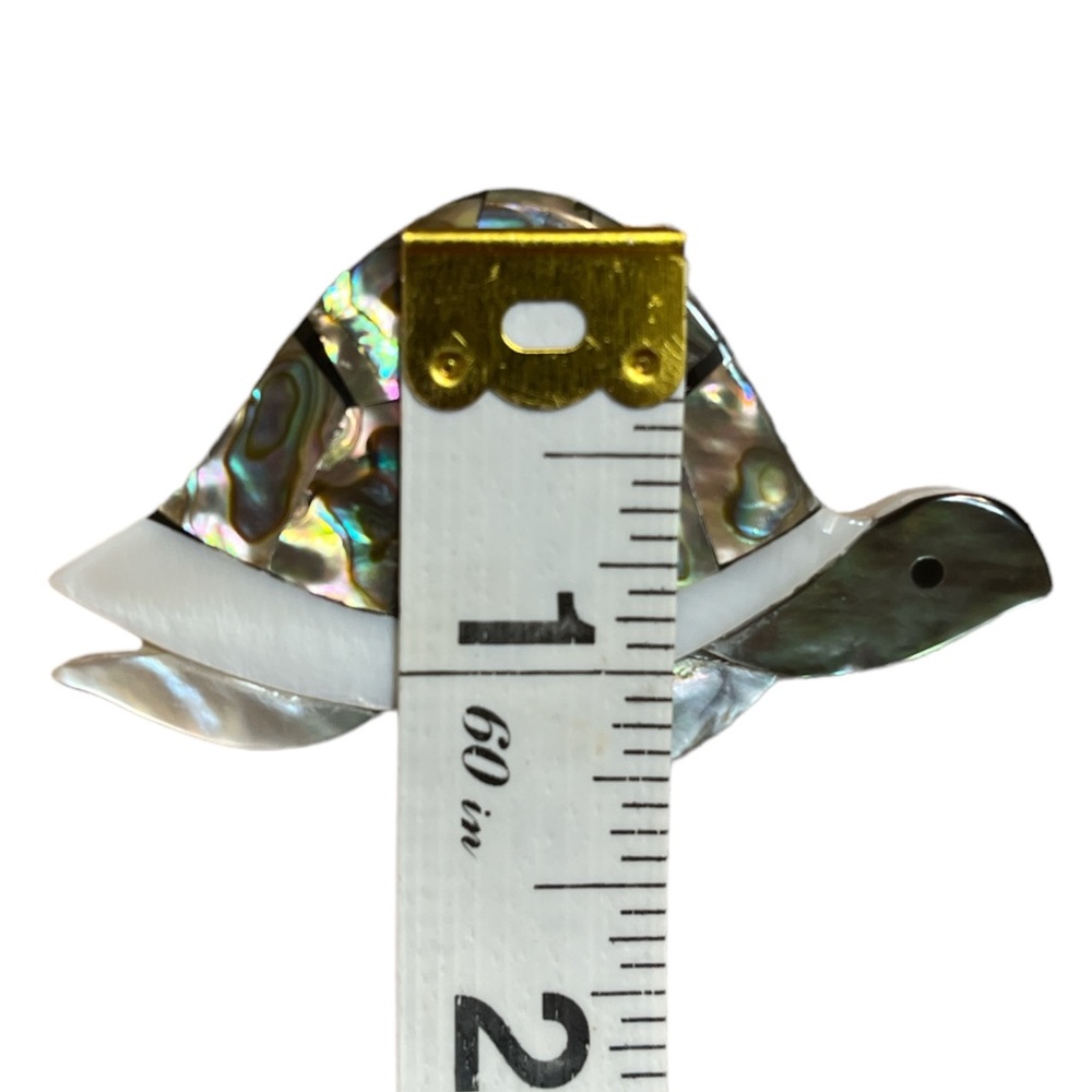 MOP Abalone Shell Turtle Brooch - Picture 4 of 4